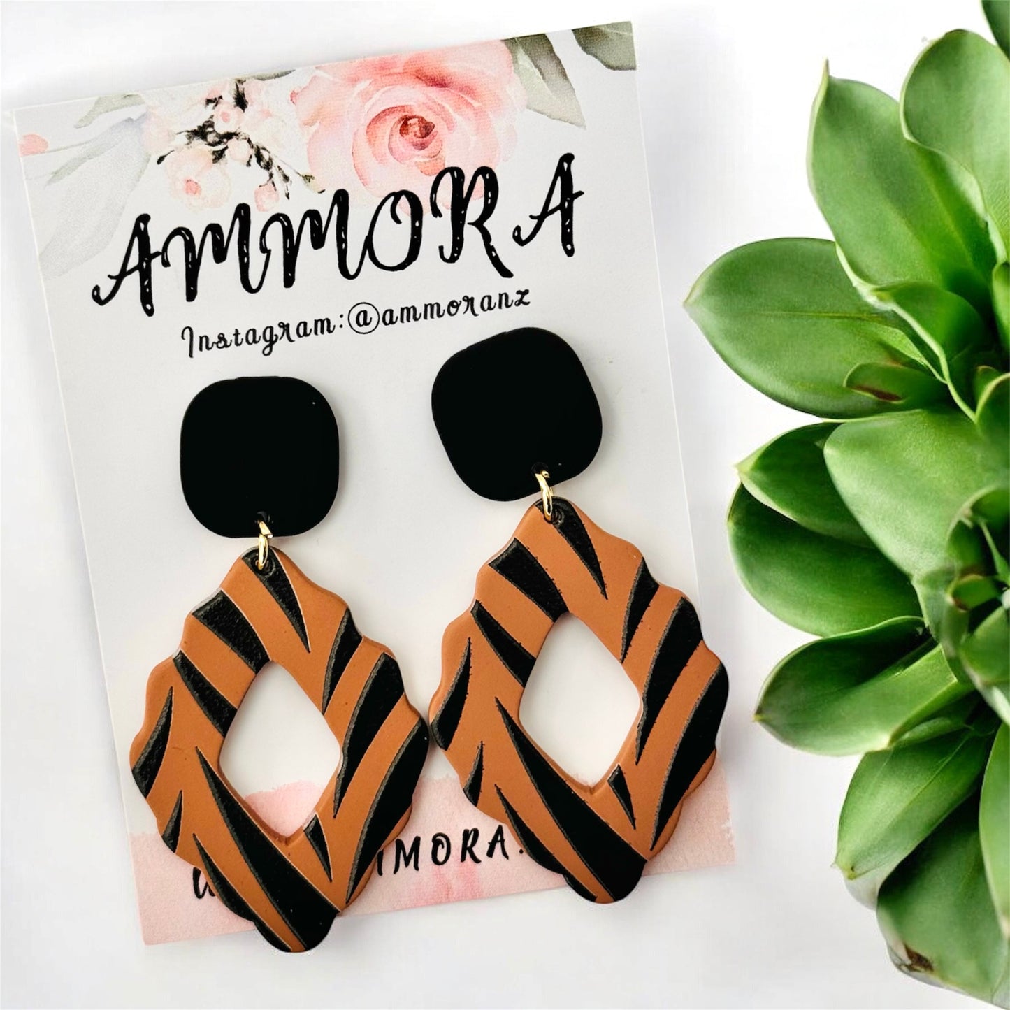 Black & Brown Dangle Earring