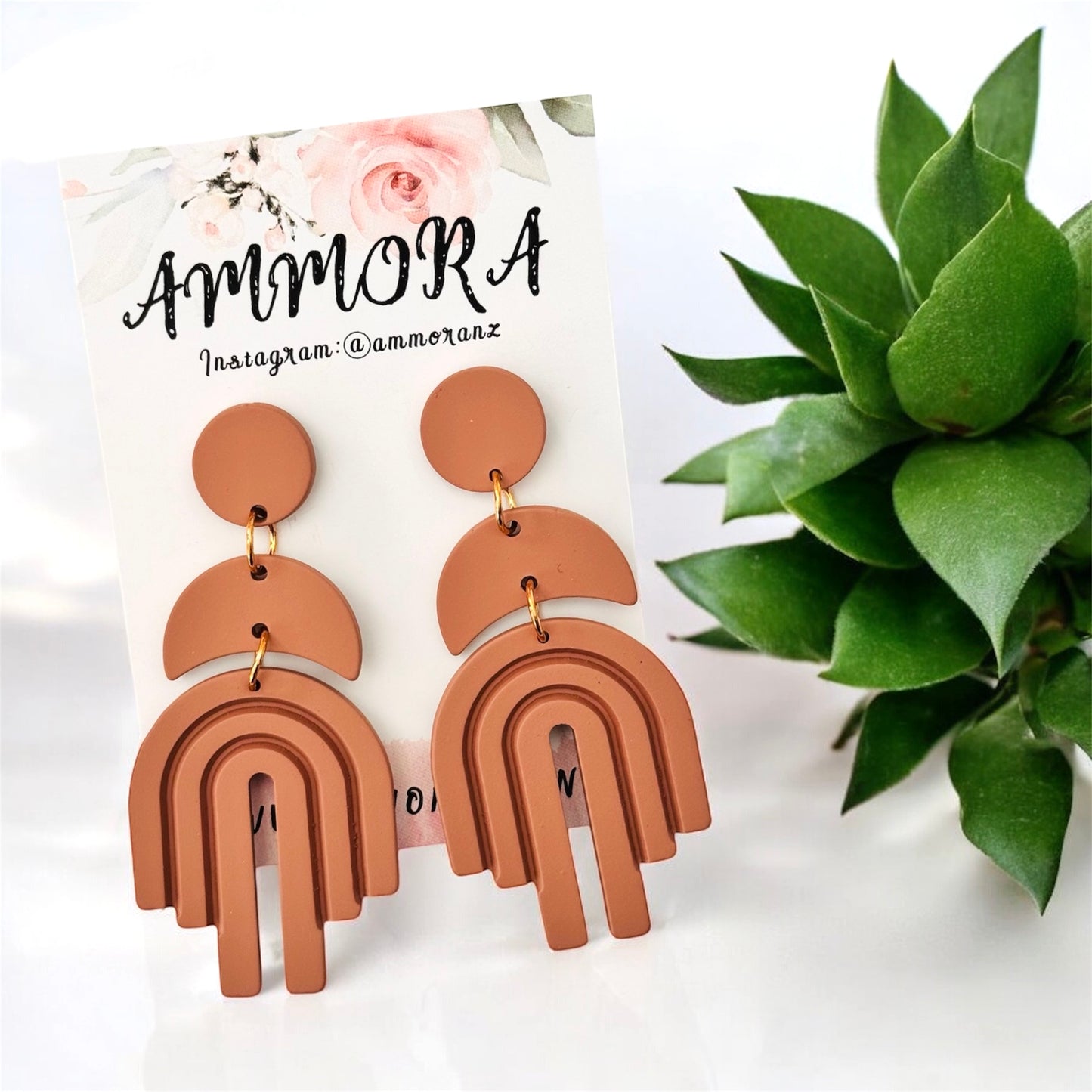 Arch Shaped Statement Earring