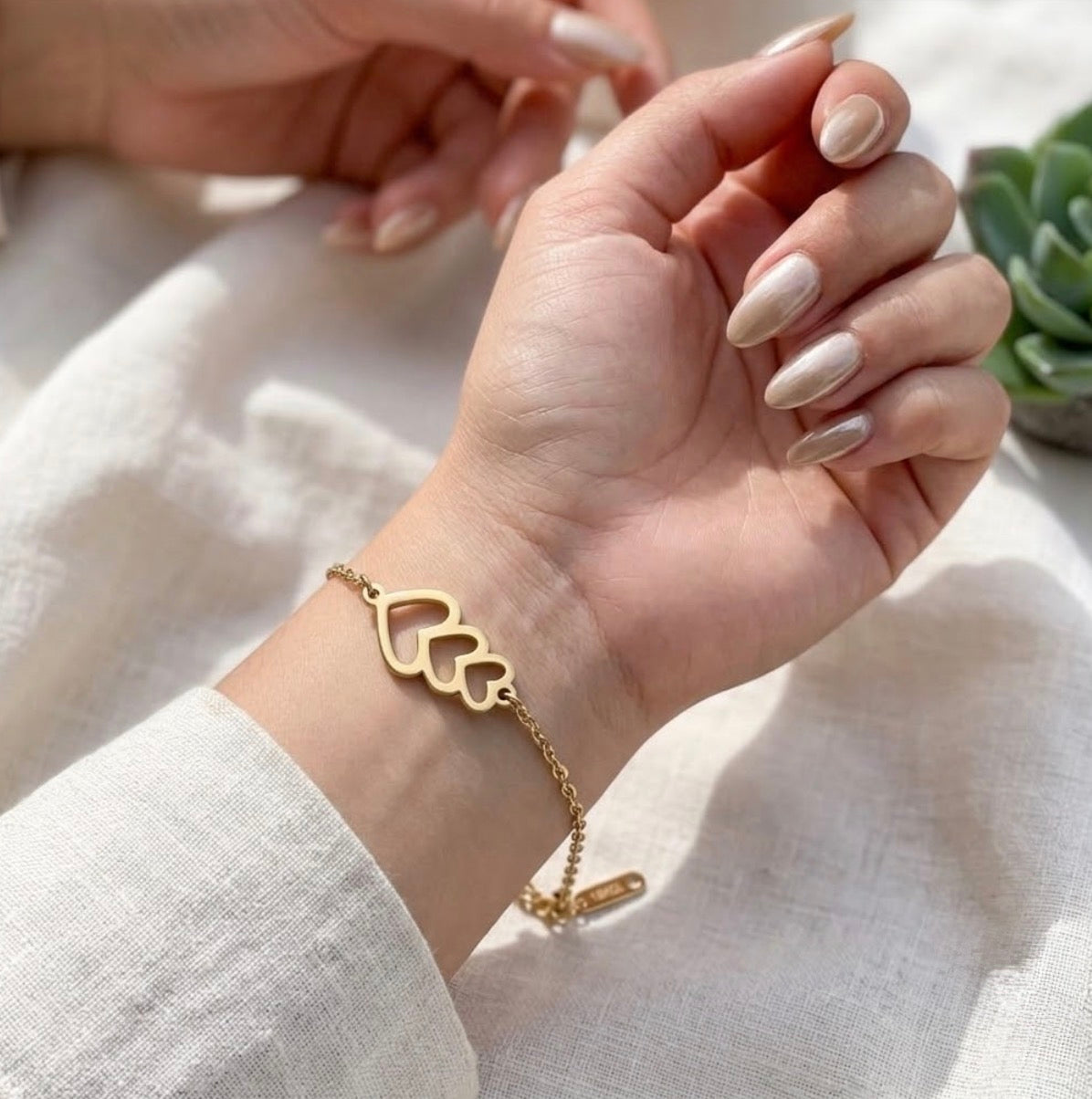 Classy Three Hearts Bracelet