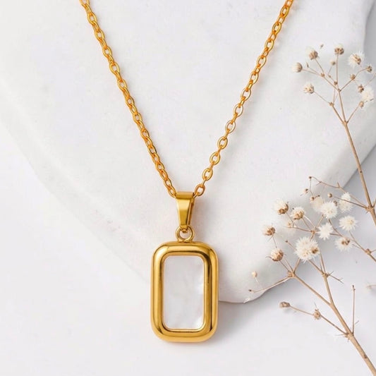 Elegant Rectangle Shaped Pendant Necklace
