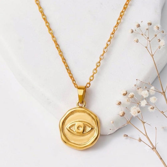 Eye Pendant Necklace