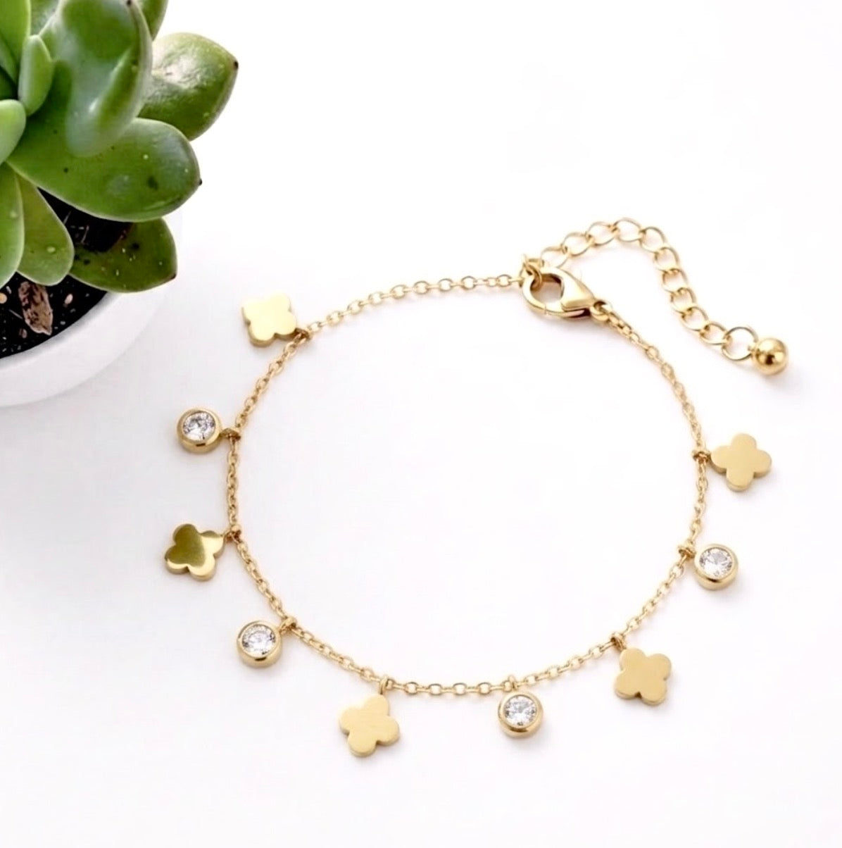 Lucky Clover & Zircon Charm Bracelet