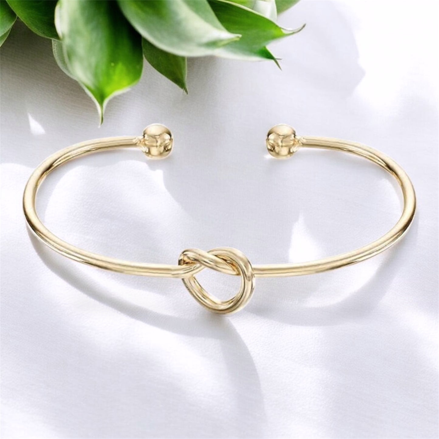 Knot Open Bangle Bracelet - Gold