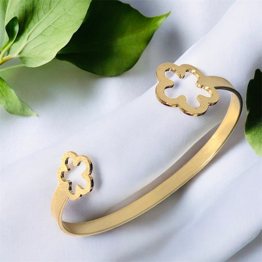 Flower Open Bangle Bracelet - Gold