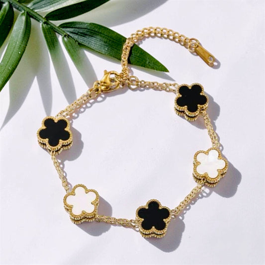 Black & White 5 Leaf Clover Bracelet